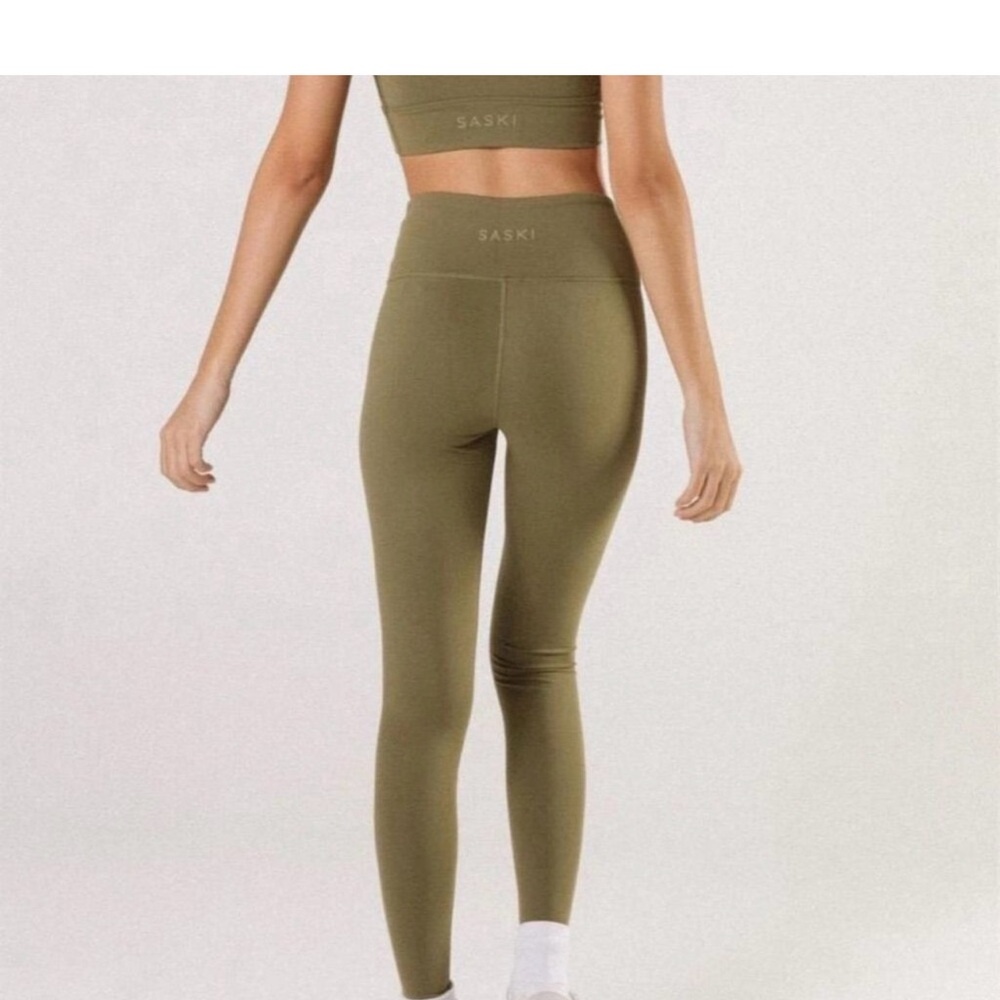 SASKI workout set olive green size XS
